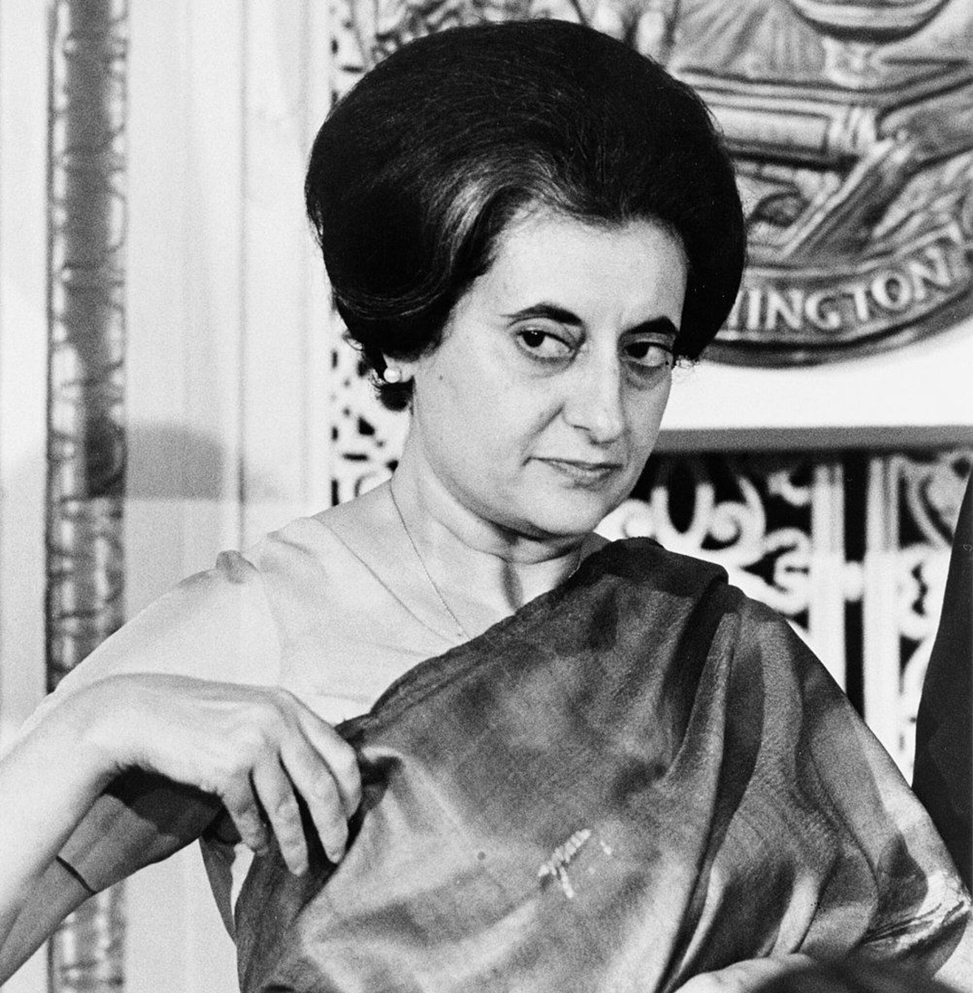 Indian Prime Minister Indira Gandhi (1917-1984) at the National Press Club, Washington, D.C. 1n 1966 - Sputnik India, 1920, 19.09.2023