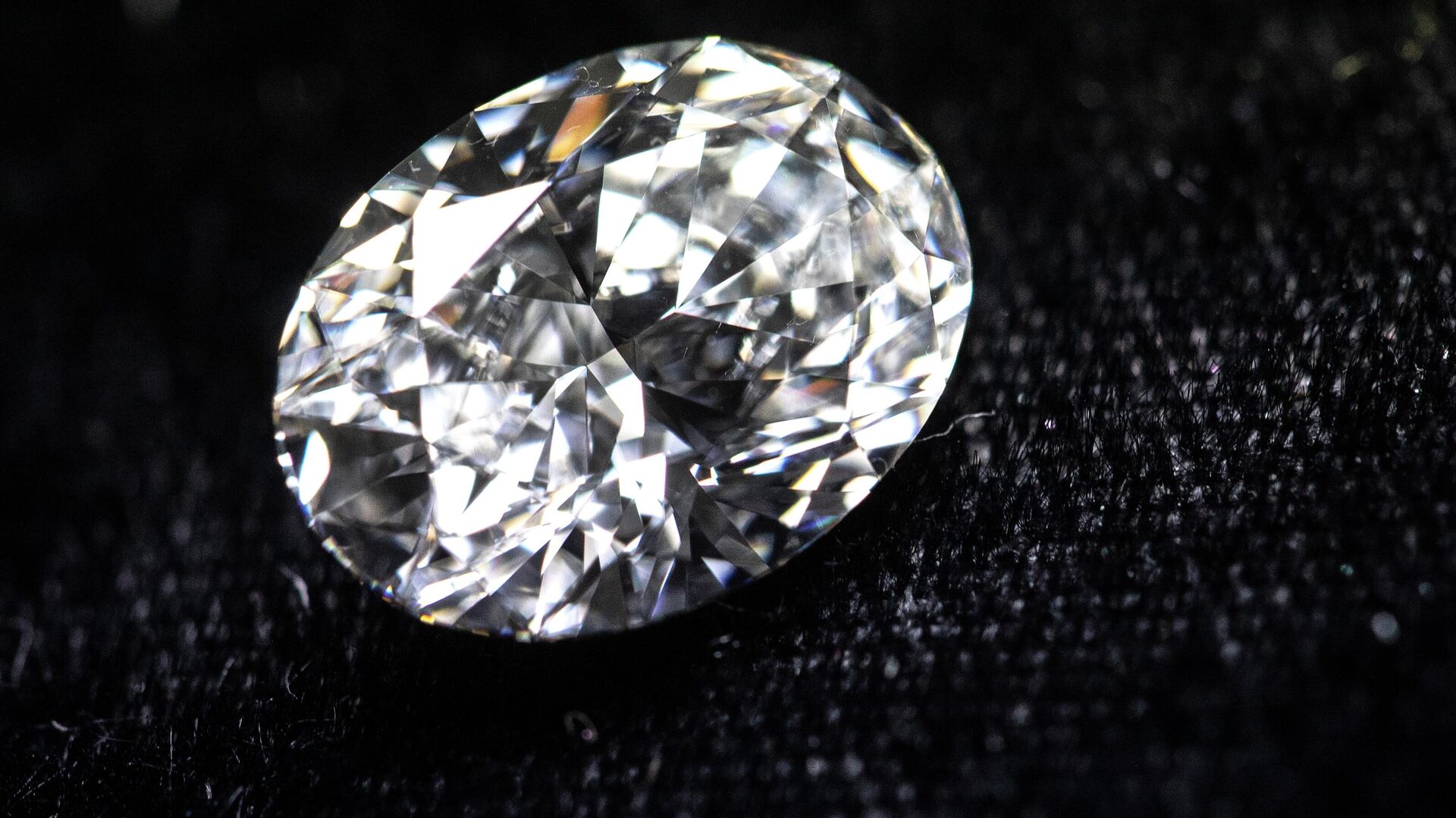 Alrosa's diamond - Sputnik भारत, 1920, 20.12.2023