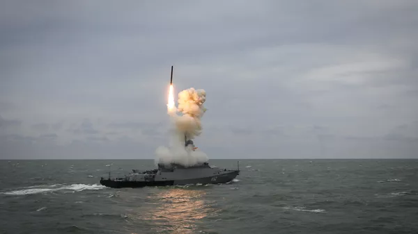 The Grad Sviyazhsk corvette shoots the Kalibr missile during the final stage of summer exercises of the Caspian Flotilla's battle groups. File photo - Sputnik भारत