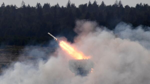 Russia's Solntsepyok Heavy Flamethrowers Wipe Out Ukrainian Positions - Sputnik भारत