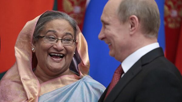 Russian President Vladimir Putin, right, and Bangladesh Prime Minister Sheikh Hasina  - Sputnik India