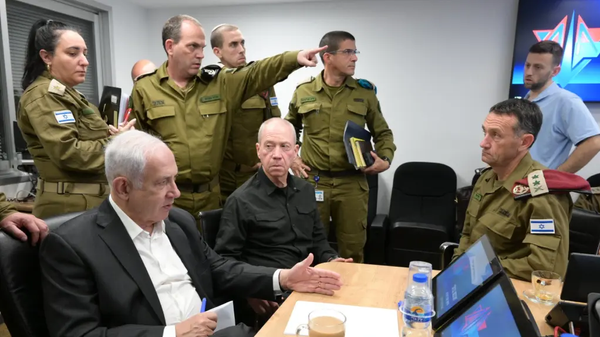 Israeli Prime Minister Benjamin Netanyahu meeting with Defense Minister Yoav Gallant and other military leaders on October 8, 2023, after the attack by Hamas. Israeli government's press office. - Sputnik India