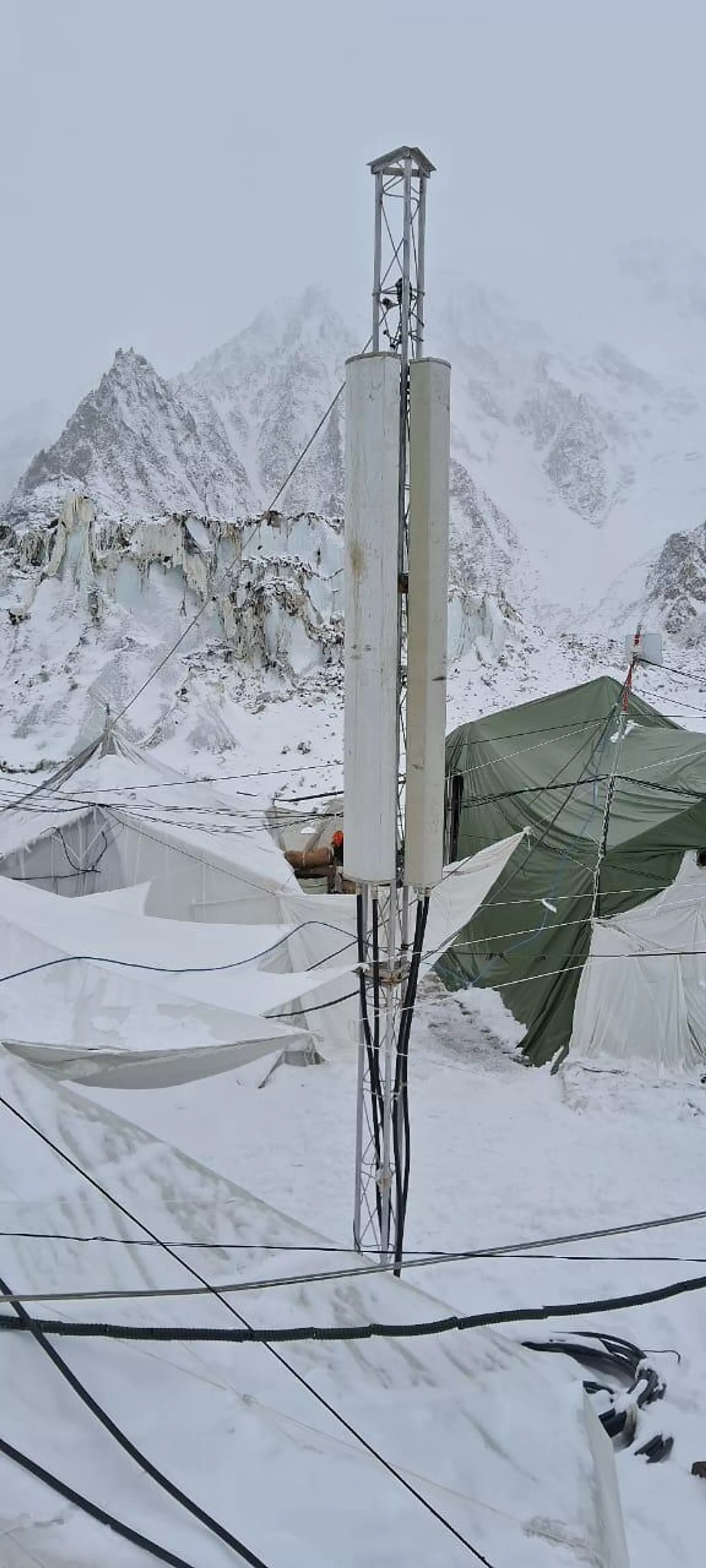 Indian Army installs first ever mobile tower at Siachen Glacier - Sputnik भारत, 1920, 13.10.2023