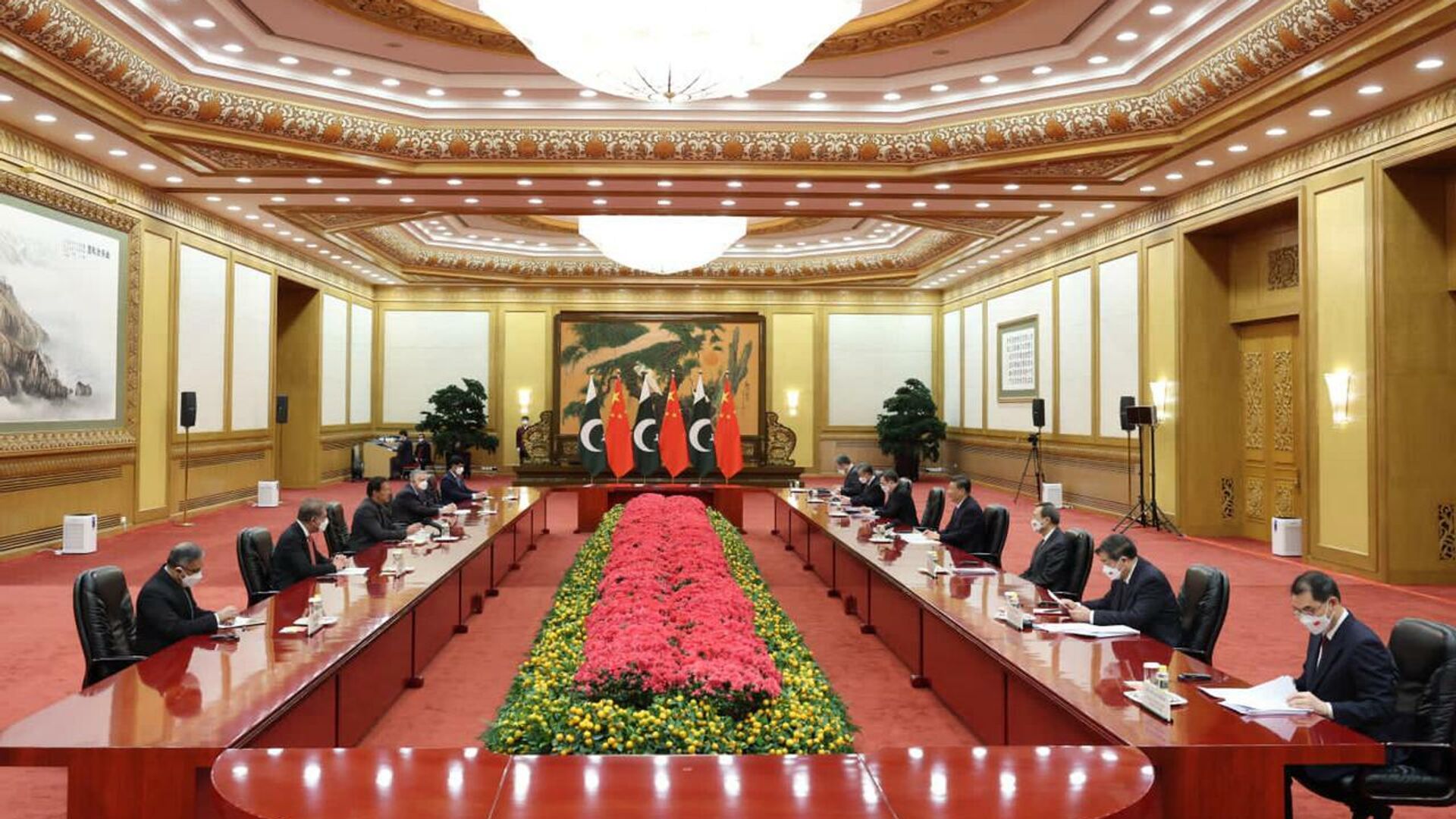 PM Imran Khan met President Xi Jinping in Beijing, Feb 6, 2022  - Sputnik भारत, 1920, 18.01.2024