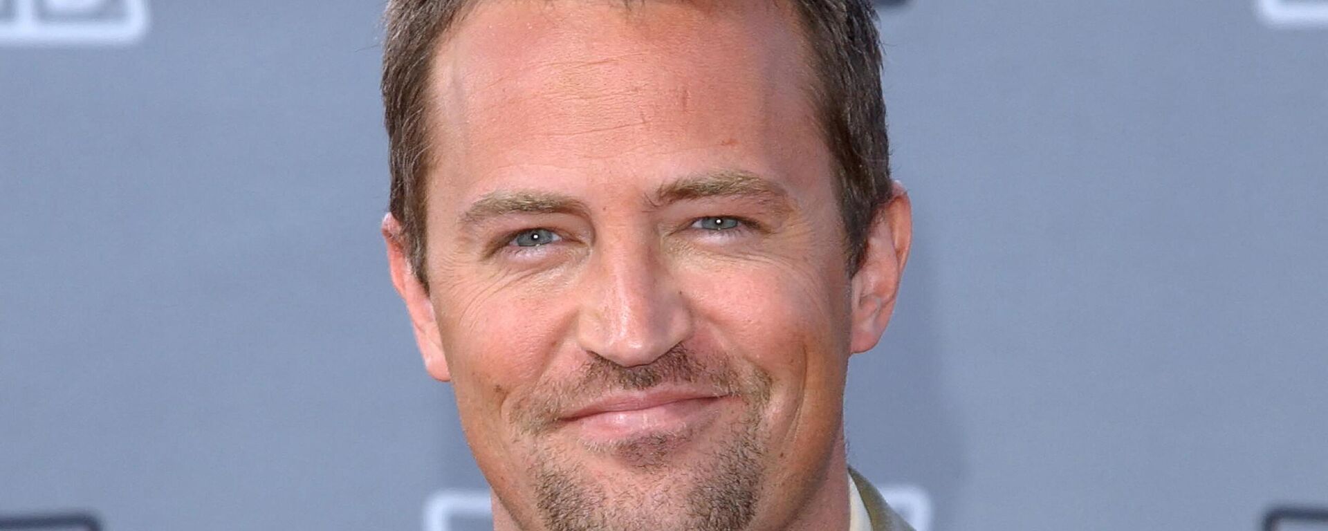 Actor Matthew Perry attends the 2003 TV Land awards at the Palladium theatre in Hollywood on March 2, 2003.  - Sputnik भारत, 1920, 29.10.2023