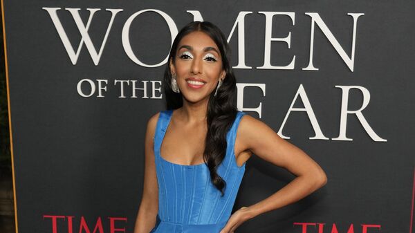 Rupi Kaur arrives at Time's second annual Women of the Year Gala on Wednesday, March 8, 2023, at the Four Seasons Hotel in Los Angeles. - Sputnik India