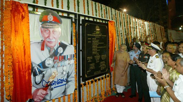 Chief Minister of the western Indian state of Gujarat, Narendra Modi (L), along with top officers from the Indian armed forces officiate a flyover bridge in honour of the late Field Marshal Sam Manekshaw in Ahmedabad, late October 22, 2008. The newly-built split flyover bridge was constructed under a project by the Jawaharlal Nehru National Urban Renewal Mission  - Sputnik भारत