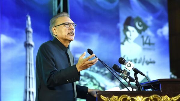 In this photo released by Press Information Department, Pakistan's President Arif Alvi addresses during a ceremony to commemorate Independence Day in Islamabad, Pakistan, Monday, Aug. 14, 2023. - Sputnik India