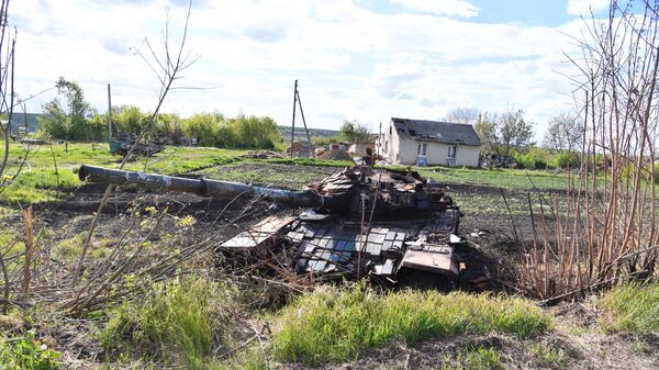 Destroyed Ukrainian tank in the Russian special military oepration zone. File photo - Sputnik भारत