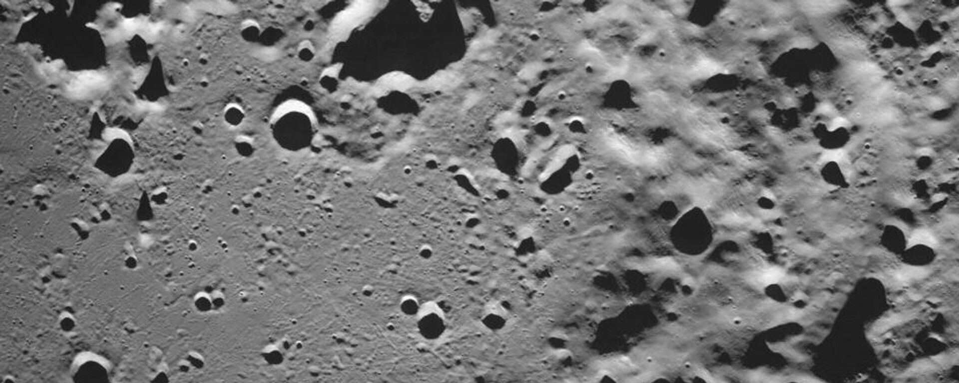 The Luna-25 Automatic Station Has Taken the First Image of the Lunar Surface - Sputnik India, 1920, 16.11.2023