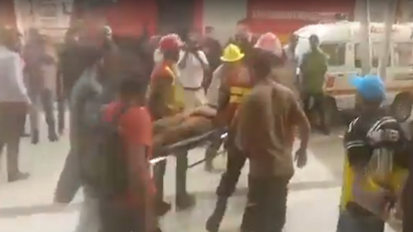 Ten Dead After Massive Fire at Karachi Shopping Mall - Sputnik India