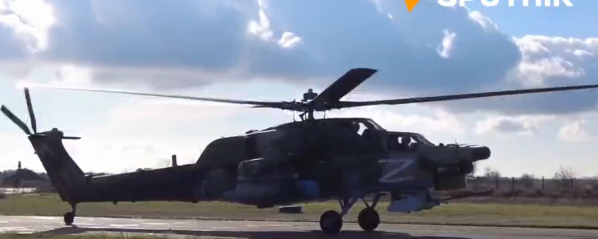 The crews of Russian Mi-28N attack helicopters destroyed Ukrainian strongholds and armored vehicles in the Donetsk direction - Sputnik भारत, 1920, 28.11.2023