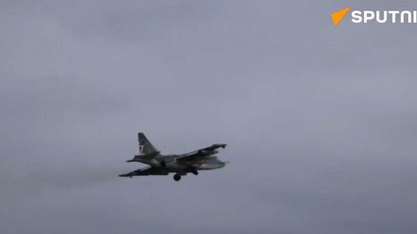 Russian Su-25 attack aircraft strike Ukrainian units in Donetsk region - Sputnik भारत