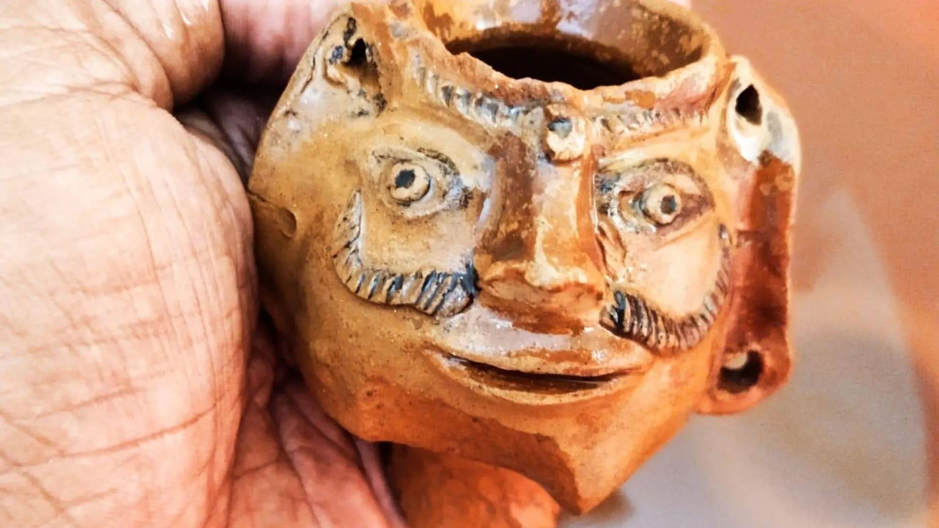 A human headed vessel discovered at Mohanjo-Daro site