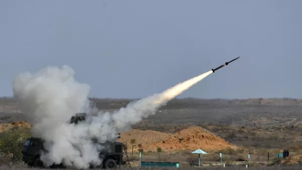 A Pantsir-S air defense missile system shoots during the Kavkaz 2020 military drills at the Ashuluk training range, in Astrakhan region, Russia - Sputnik भारत
