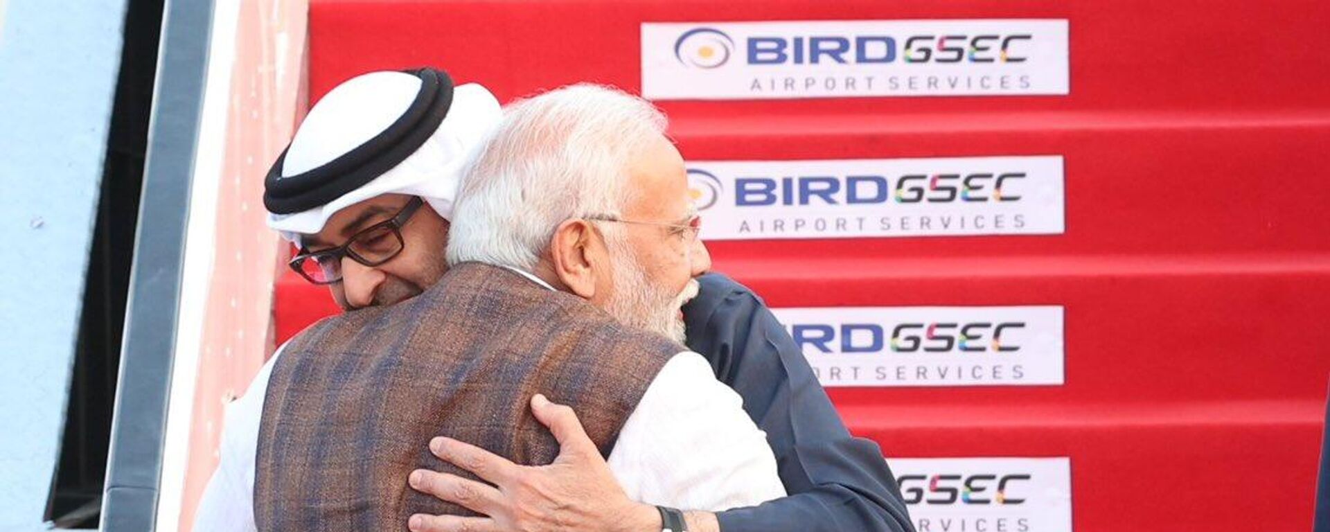PM Modi welcomes UAE President Al Nahyan for Vibrant Gujarat Global Summit - Sputnik भारत, 1920, 09.01.2024