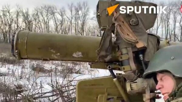 Russian Fagot ATGM crew destroys Ukrainian command and observation post in Kupyansk direction - Sputnik भारत
