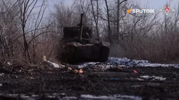 A Russian T-72B3 tank crew took out a Ukrainian anti-tank missile system crew - Sputnik भारत