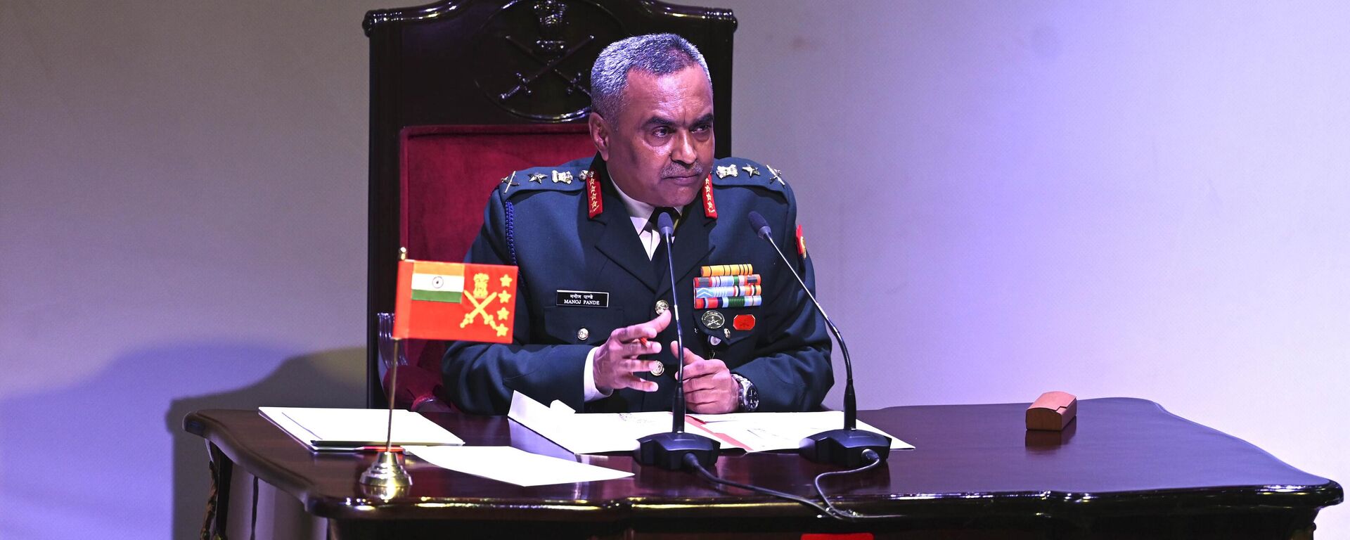 Indian Army chief Gen. Manoj Pande addresses a press conference ahead of Army Day in New Delhi, Thursday, Jan. 12, 2023.  - Sputnik भारत, 1920, 26.02.2024