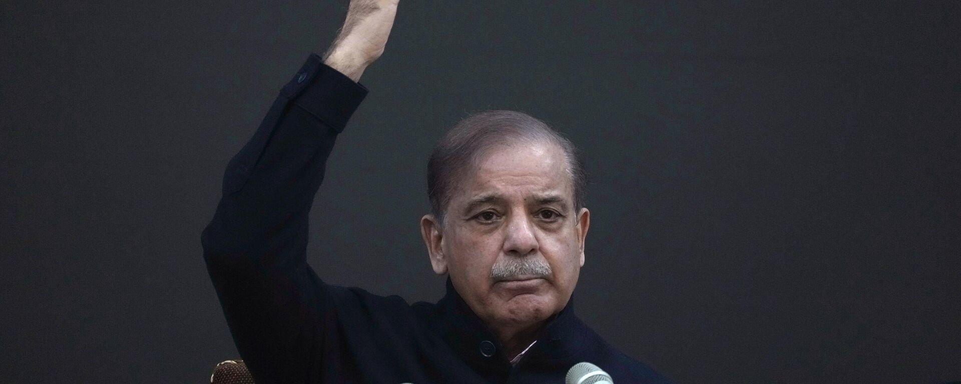 Shehbaz Sharif gestures during a press conference regarding parliamentary elections, in Lahore, Pakistan, Tuesday, Feb. 13, 2024. - Sputnik India, 1920, 03.03.2024