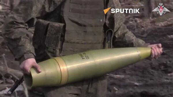 Russian artillerymen round the clock hunt for Ukrainian crews and tanks. - Sputnik भारत