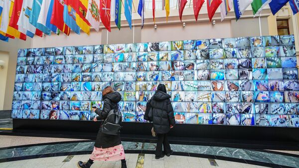 A live digital wall at the Information Center of the Central Election Commission of the Russian Federation. The feature is there to monitor the voting process - Sputnik India
