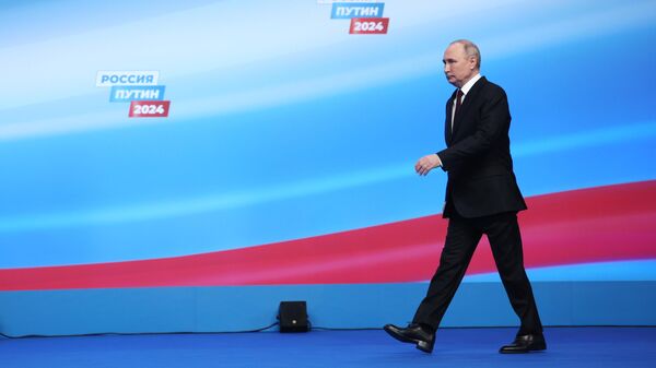 Russia's incumbent President Vladimir Putin meets co-chairmen of his election headquarters in Moscow. March 18, 2024. - Sputnik India
