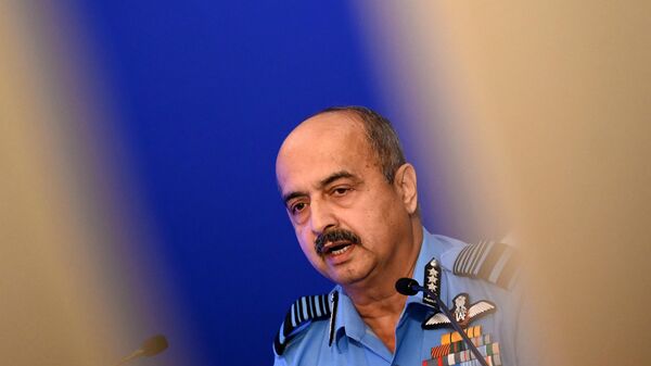 India's Air Chief Marshal Vivek Ram Chaudhari speaks during a press conference as part of the 91st Air Force Day celebrations, in New Delhi on October 3, 2023. - Sputnik भारत