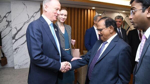 NSA Ajit Doval meets Russian counterpart Patrushev - Sputnik India