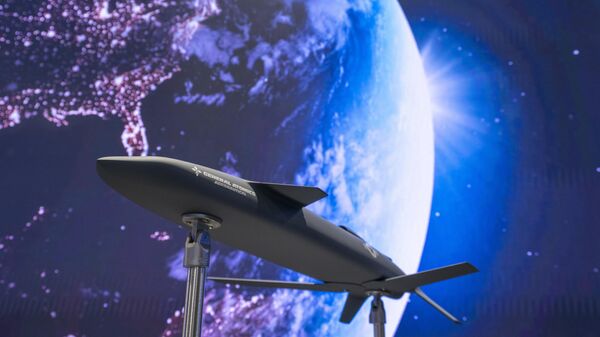 The Longshot, an air-launched unmanned aircraft that General Atomics is developing with the Defense Advanced Research Project Agency for use in tandem with piloted Air Force jets, is displayed at the Air & Space Forces Association Air, Space & Cyber Conference, Wednesday, Sept. 13, 2023 in Oxon Hill, Md. - Sputnik भारत