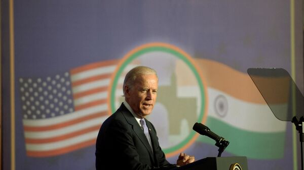 US Vice President Joe Biden addresses a gathering of Indian businessmen at the Bombay Stock Exchange (BSE) in Mumbai on July 24, 2013. - Sputnik India
