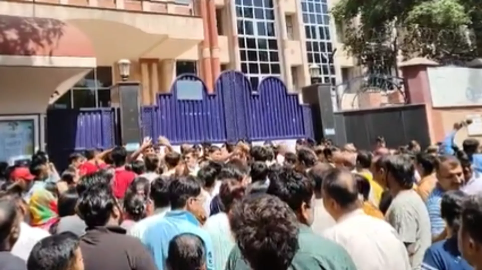 Schools in Delhi, Adjoining Areas Receive Bomb Threat Email