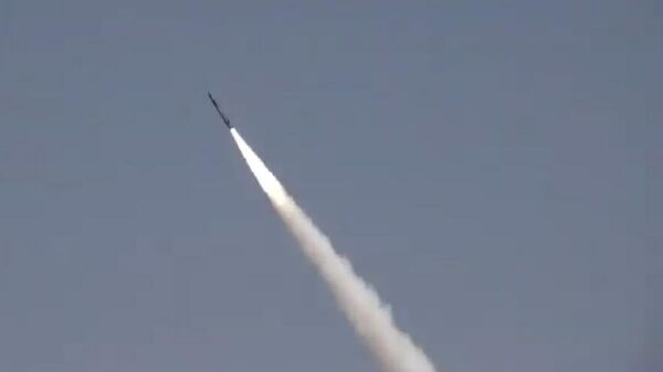 Pakistan Army successfully test launches Fatah-II rocket system - Sputnik भारत