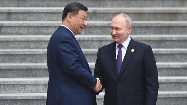 Russian President Vladimir Putin arrived in China on an official visit  - Sputnik भारत