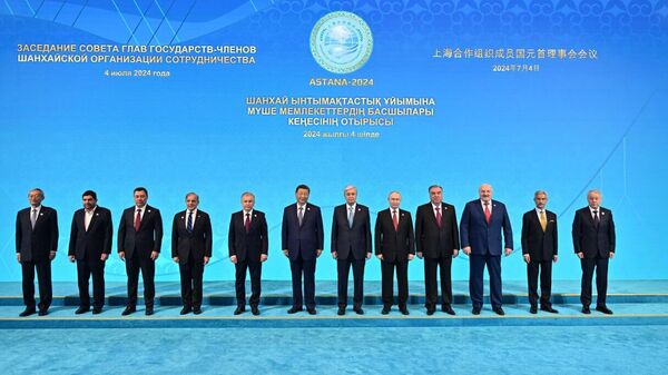 Joint photo of the participants of the SCO Council of Heads of States - Sputnik India