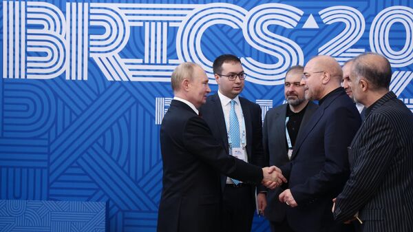 President Vladimir Putin participates in the X BRICS Parliamentary Forum - Sputnik भारत