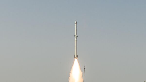 DRDO conducts successful maiden flight-test of Phase-II Ballistic Missile Defence interceptor off Odisha coast - Sputnik India