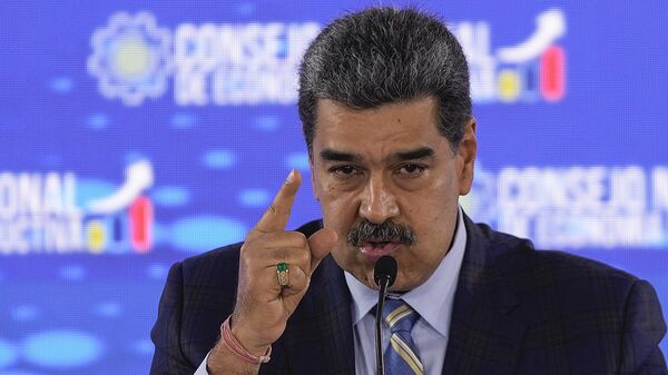 Venezuela's President Nicolas Maduro speaks during a meeting with his ministers at the Humboldt Hotel at El Avila mountain in La Guaira, Venezuela, Thursday, Sept. 21, 2023.  - Sputnik भारत