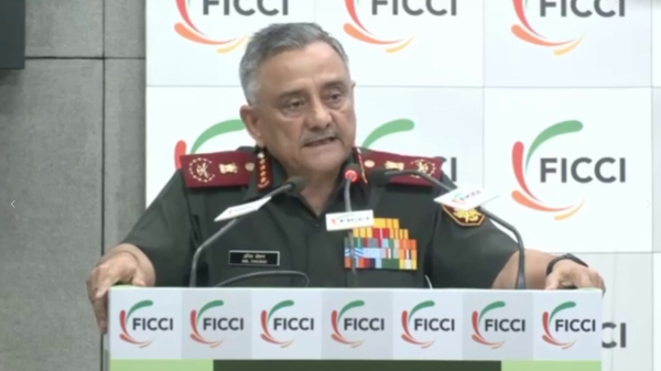 India's top military officer expressed concern over Bangladesh - Sputnik भारत