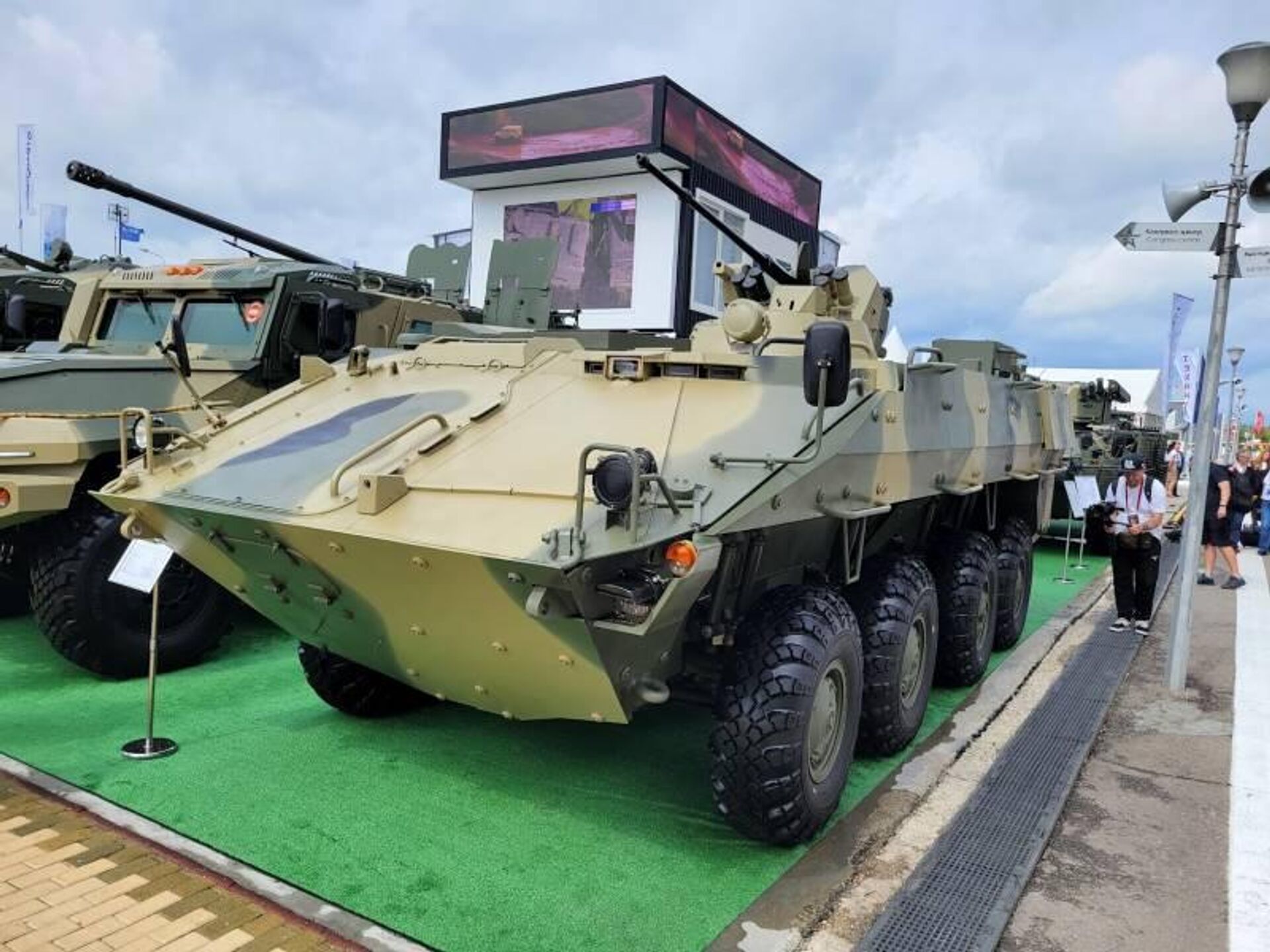 BTR-22 at an arms expo. File photo. - Sputnik भारत, 1920, 13.08.2024