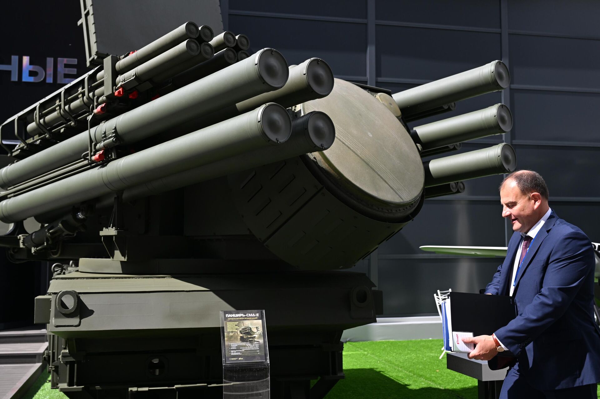 All SAM Pantsir SMD-E on display at the ARMY-2024 defense expo and forum in Moscow region. - Sputnik भारत, 1920, 13.08.2024