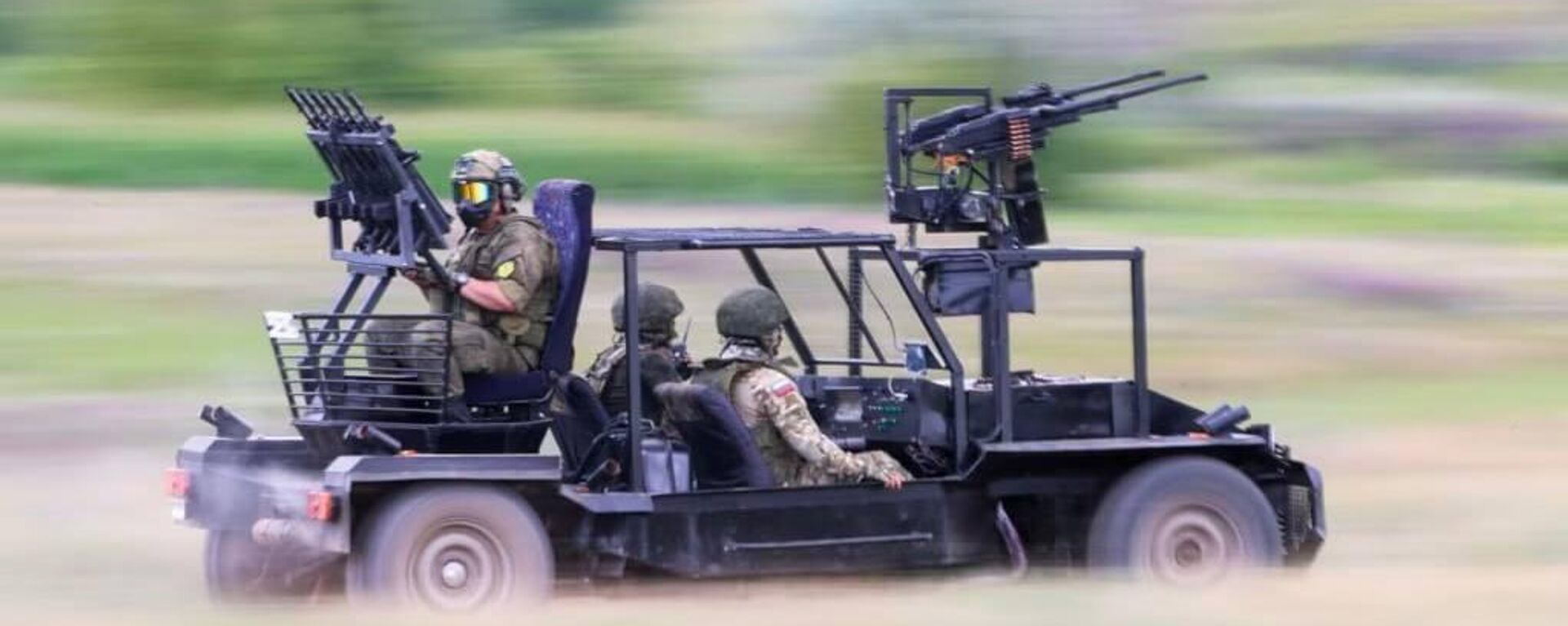 An “anti-drone buggy” being tested by Russian troops inside Ukraine in June 2024. The vehicle sports multiple automatic weapons mounted on a light chassis, and unspecified “anti-drone weapons” are apparently fired from grenade launch tubes seen at the front and rear of the vehicle. - Sputnik India, 1920, 28.08.2024