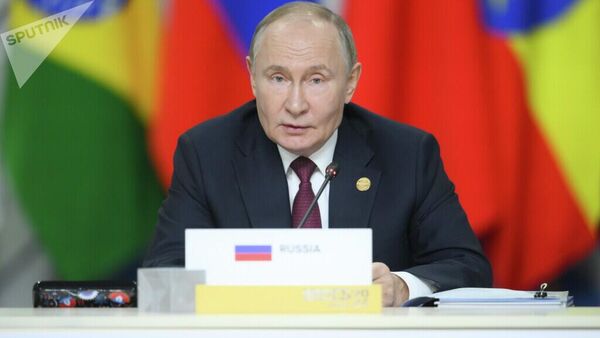 President of Russia Vladimir Putin during an expanded meeting of BRICS leaders during the 16th BRICS summit in Kazan.  - Sputnik India