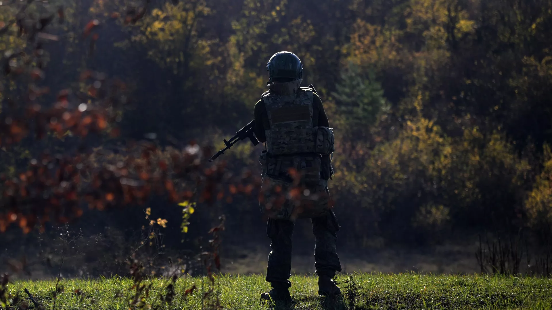 A Russian serviceman of the 25th Combined Arms Army of the Battlegroup West is seen at a position in the Krasny Liman sector of the frontline amid Russia's military operation in Ukraine.