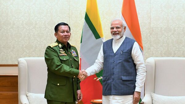 The Commander-in-Chief of Myanmar Defence Services, Senior General Min Aung Hlaing calling on the Prime Minister, Shri Narendra Modi, in New Delhi on July 29, 2019. - Sputnik India