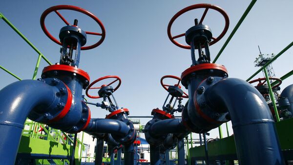 A booster gas pipeline pumping station at an oil and gas field. - Sputnik भारत