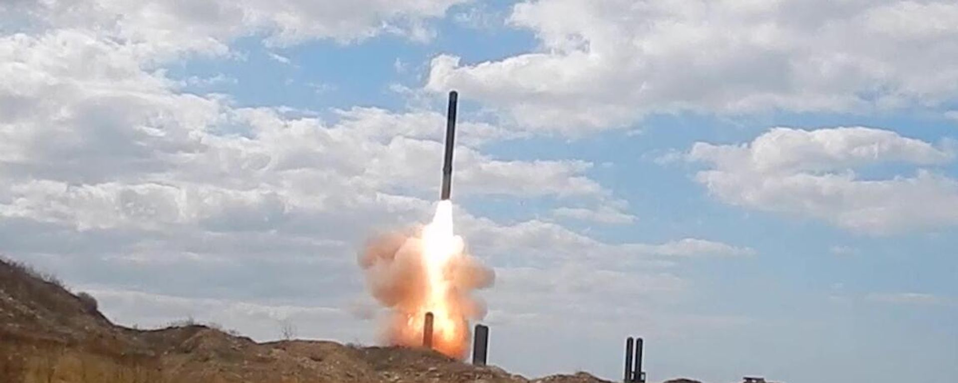 Strikes by the Bastion missile system and Kalibr missiles on Ukrainian military infrastructure. - Sputnik भारत, 1920, 22.09.2026