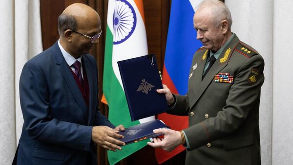 Russia, India Sign Agreement on Simplifying Military Cooperation - Sputnik भारत