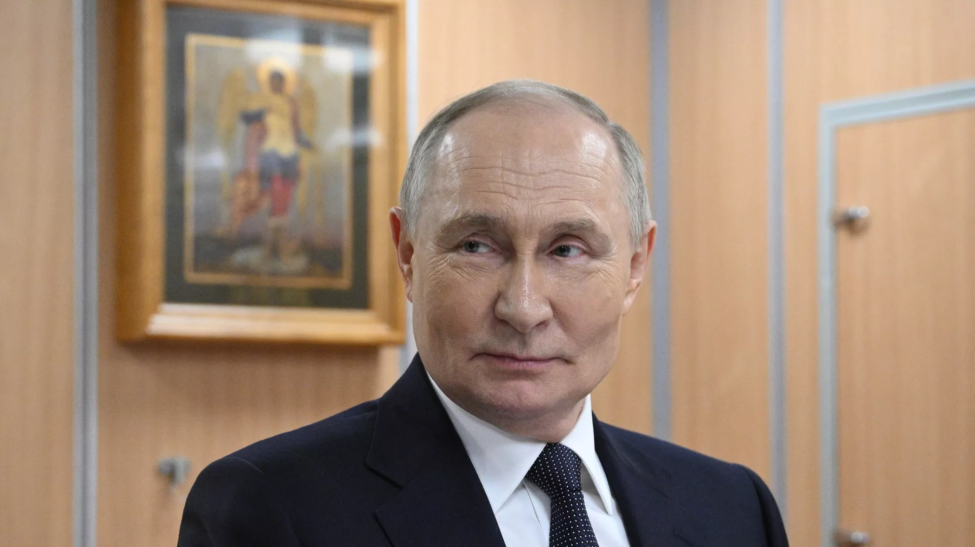 Рабочая поездка президента Владимира Путина в Мурманск
