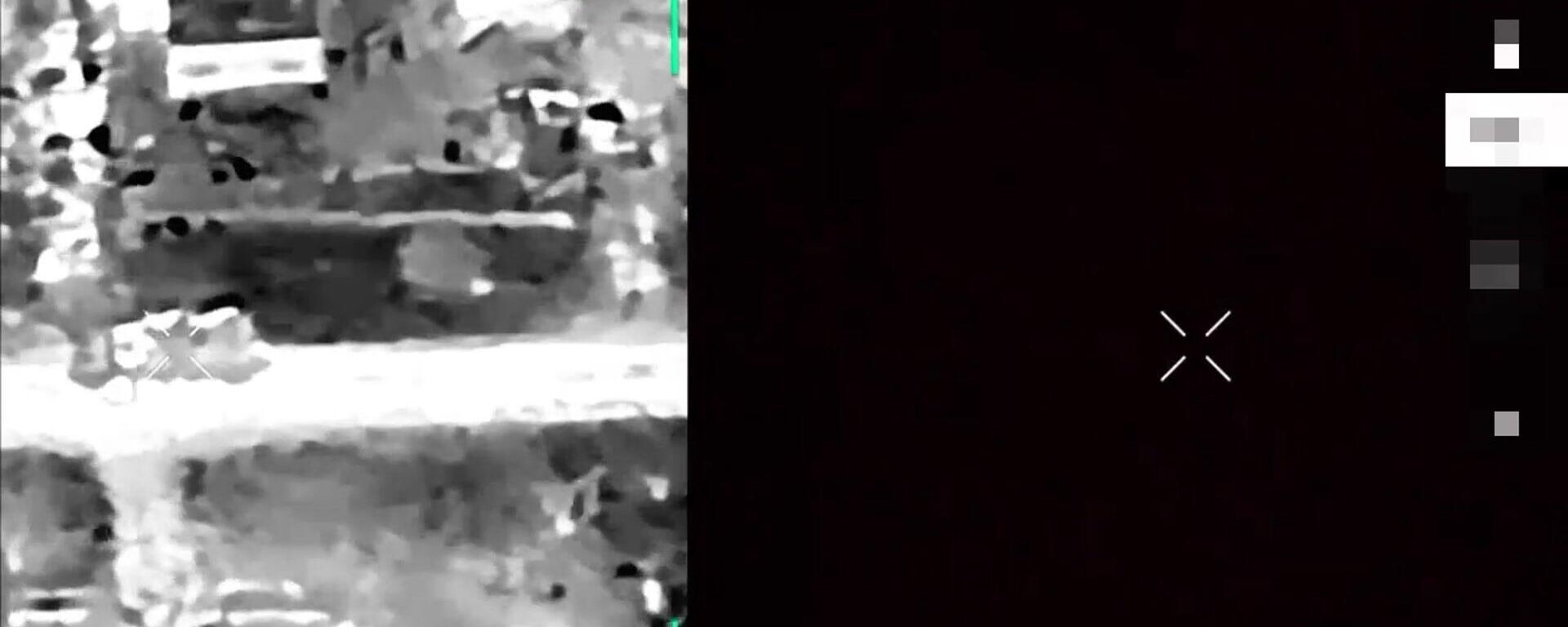 Low-cost KNOCKOUT: Russian drone OBLITERATES pricey Western-made Ukrainian APC  - Sputnik India, 1920, 03.05.2025